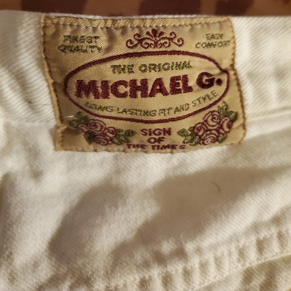 High Waist White  Raw Cut Denim Shorts - Picture 9 of 9